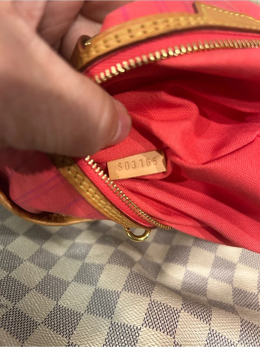 Louis Vuitton Damier Purse Single Strap with Coa - Picture 4 of 16